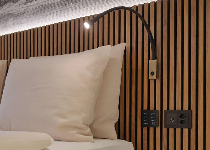 Dorint & Locarno-riazzino Otel 4*