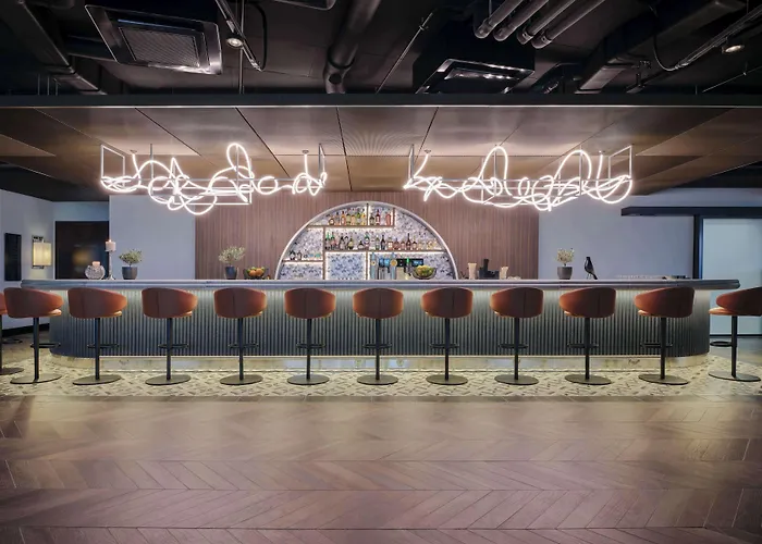 Dorint & Locarno-riazzino Otel Riazzino